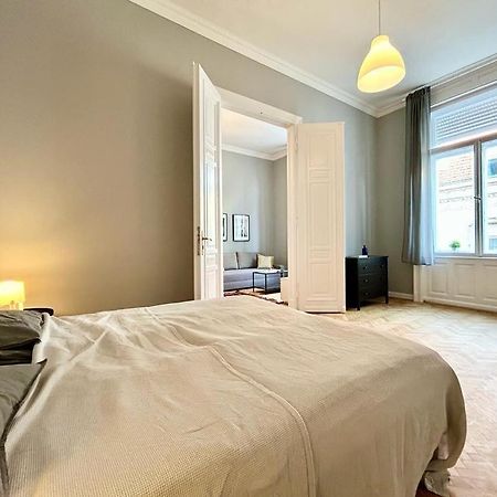 Gellert Danube Panorama Apartment Будапешт Экстерьер фото